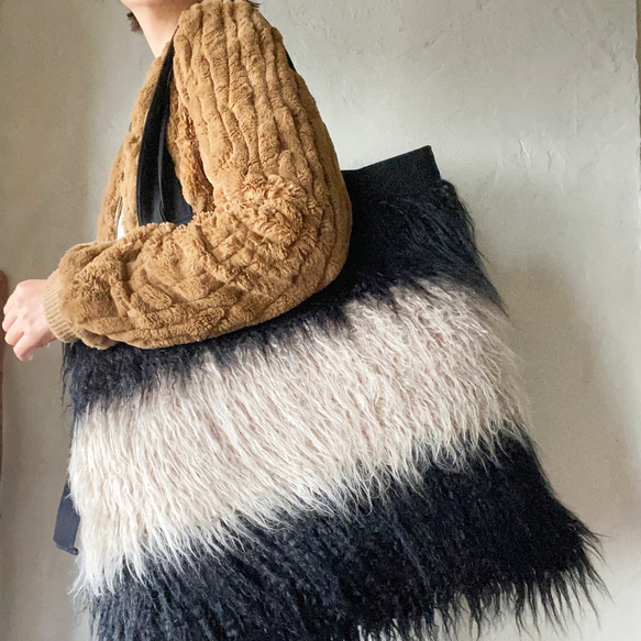 bicolor fur bag 1枚目の画像