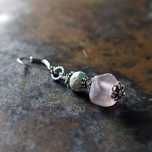 銀化ローマングラスビーズ