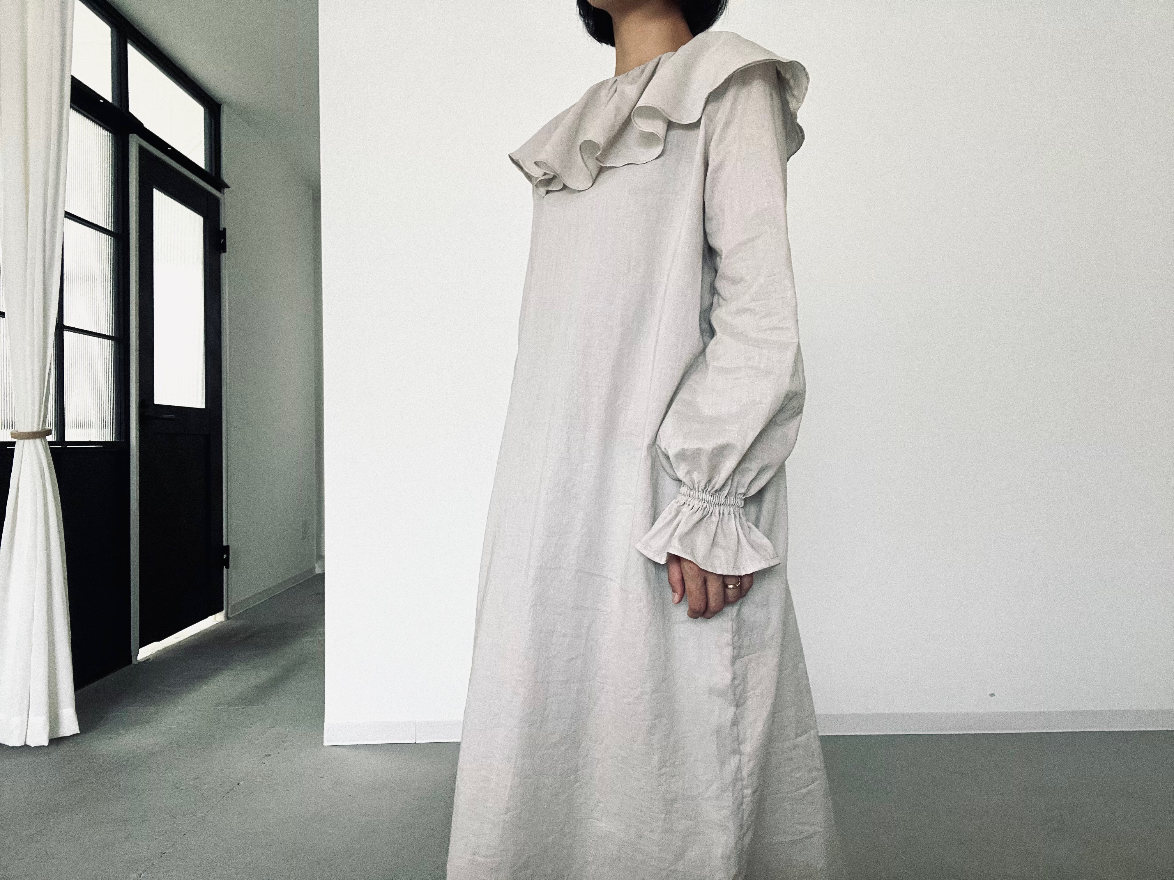 ふわり軽やかケープカラーAラインワンピース⚮̈FREEサイズ⚮̈ミモレ丈、ロング丈から選択⚮̈