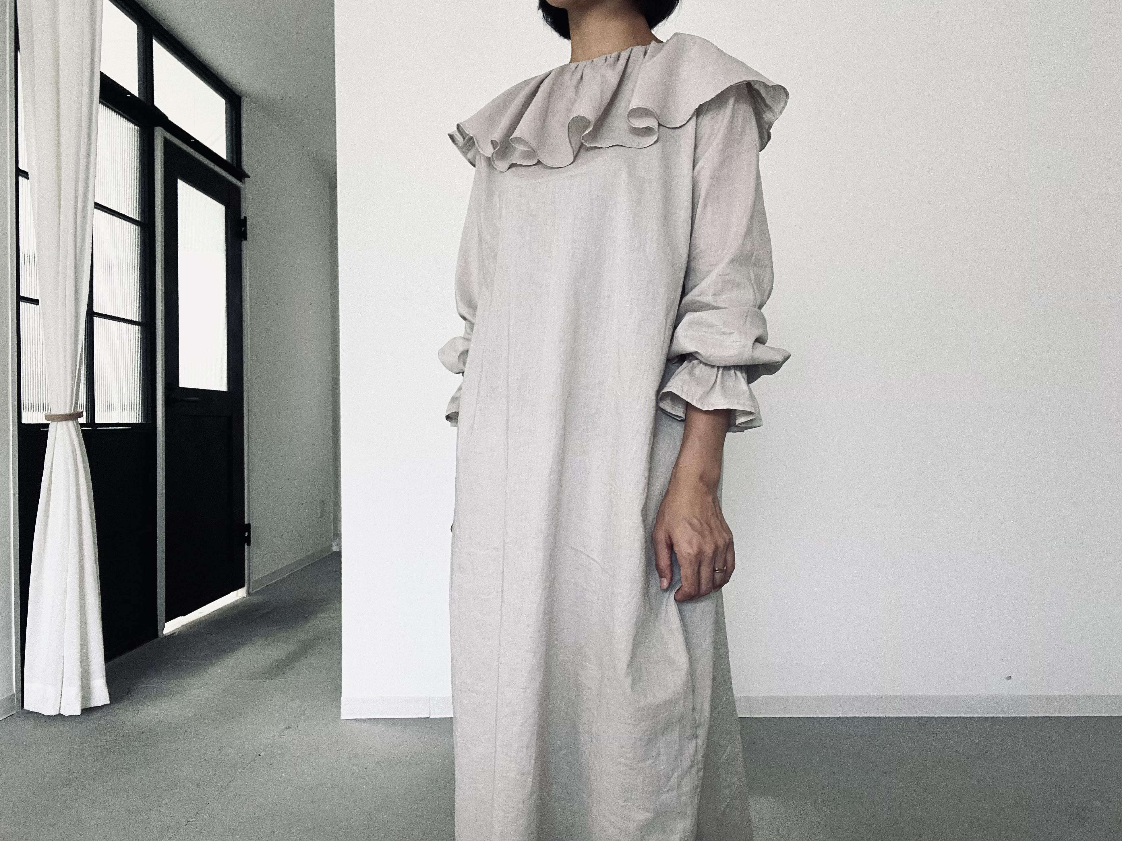 ふわり軽やかケープカラーAラインワンピース⚮̈FREEサイズ⚮̈ミモレ丈、ロング丈から選択⚮̈