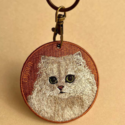 キーホルダー 猫 刺繍 ネコ チンチラ ペルシャ チンチラ猫 チャーム ペット 動物 愛猫 ミヌエット or-042 1枚目の画像