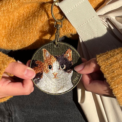 キーホルダー 猫 刺繍 ネコ 三毛猫 チャーム ペット 動物 愛猫 キーホルダー 猫 刺繍 ネコ 三毛猫 チャーム ペット 動物 愛猫
