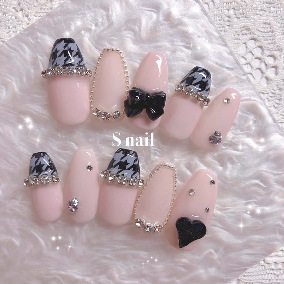 ネイルチップ ピンク 黒 千鳥格子 千鳥柄 リボン ハート フレンチ  