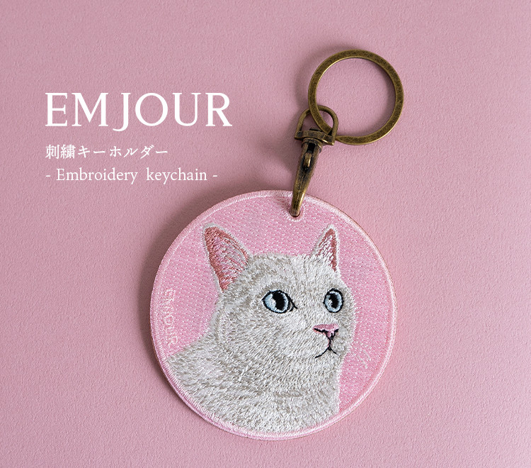 AJ059　K18刻印　猫　チャーム