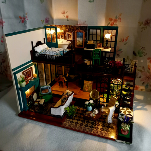 TIME IMPRESSION』ミニチュアドールハウスの完成品です その他