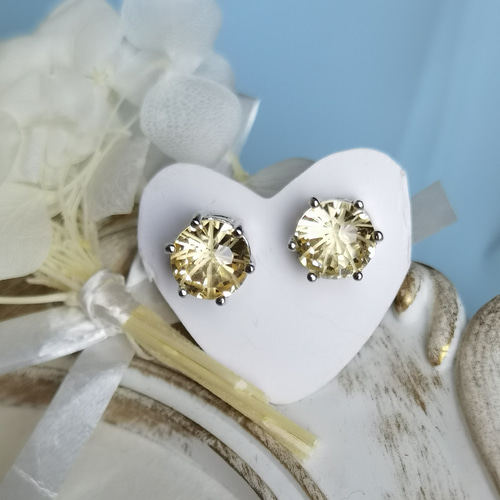金*運呼び込む☆天然シトリン ピアス つけっぱなしOK！ ピアス