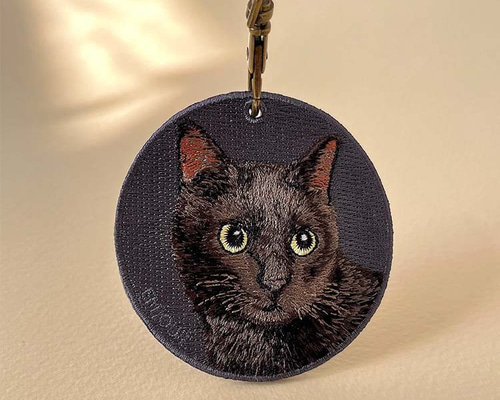 キーホルダー 猫 刺繍 ネコ チャーム ペット 黒猫 くろねこ