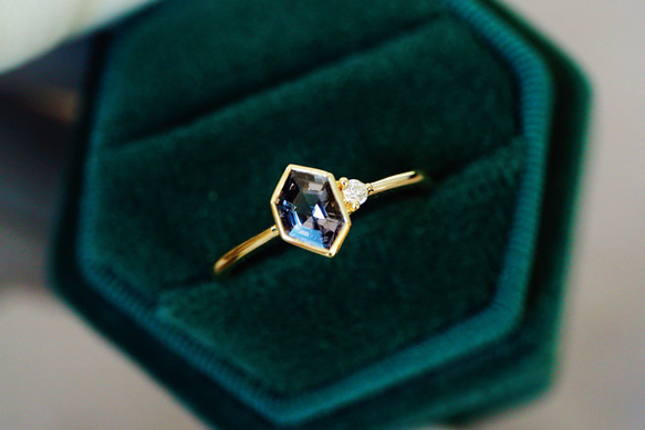 「幾何」K18YG 天然スピネル　ダイヤモンド　健康　調和　8月誕生石　結婚22周年贈られる宝石　リング 2枚目の画像