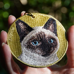 キーホルダー 猫 刺繍 ネコ シャム猫  シャム チャーム ペット プレゼント ギフト or-019 1枚目の画像