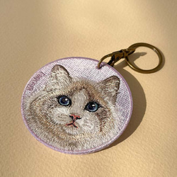 キーホルダー 猫 刺繍 ネコ チャーム ペット ラグドール プレゼント ギフト ストラップ or-021 5枚目の画像