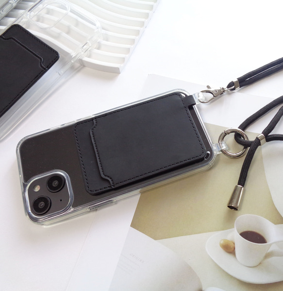 『訳ありな逸品』カードポケット&ショルダーストラップ付き ブラック iphoneクリアケース 3枚目の画像
