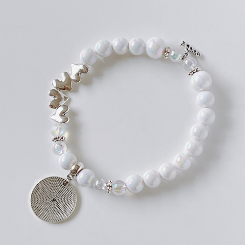 ペット用ネックレス シルバーハート×うる艶ビーズ ホワイト ペット服