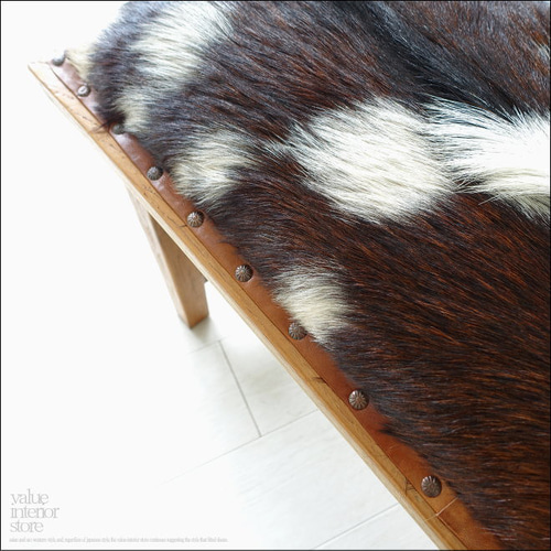 レザーベンチFUR15 シングルソファ スツール オットマン 毛皮 レザーベンチFUR15 シングルソファ スツール オットマン 毛皮