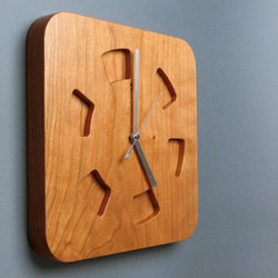 掛け時計（木製・無垢）Wood Wall Clock WS-S1　ブラックチェリー 3枚目の画像
