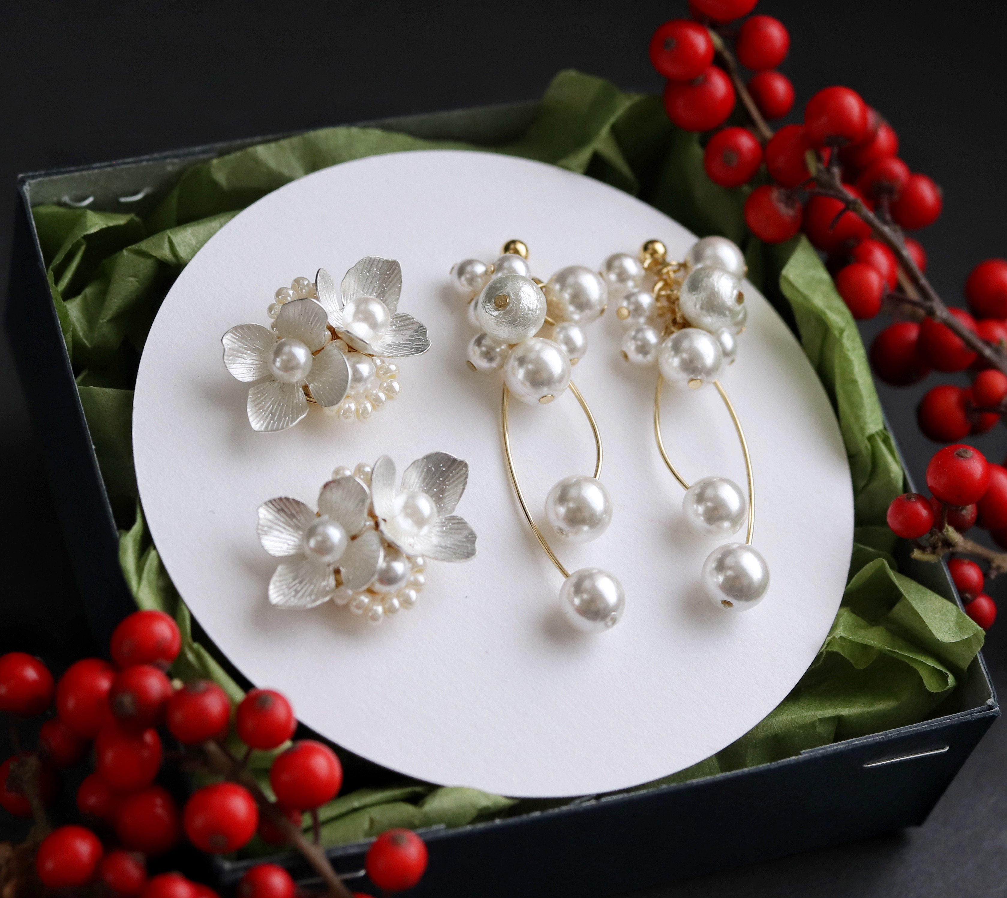 2点セット＊白銀フラワー＋ダブルカールピアス(イヤリング)