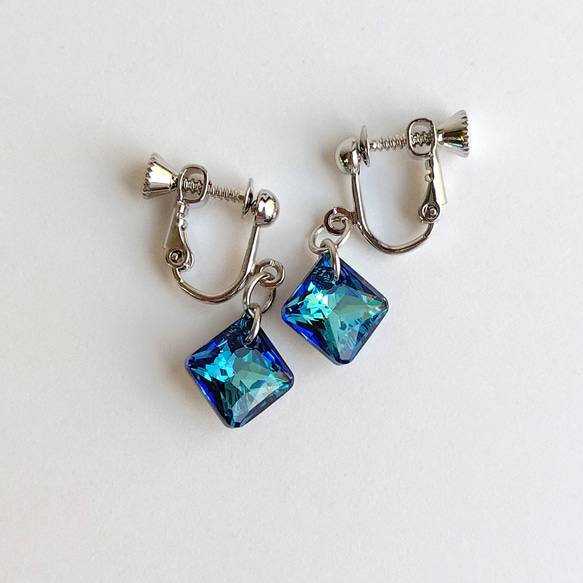 流行色百慕達藍|方形高品質水晶耳環|藍色 第1張的照片