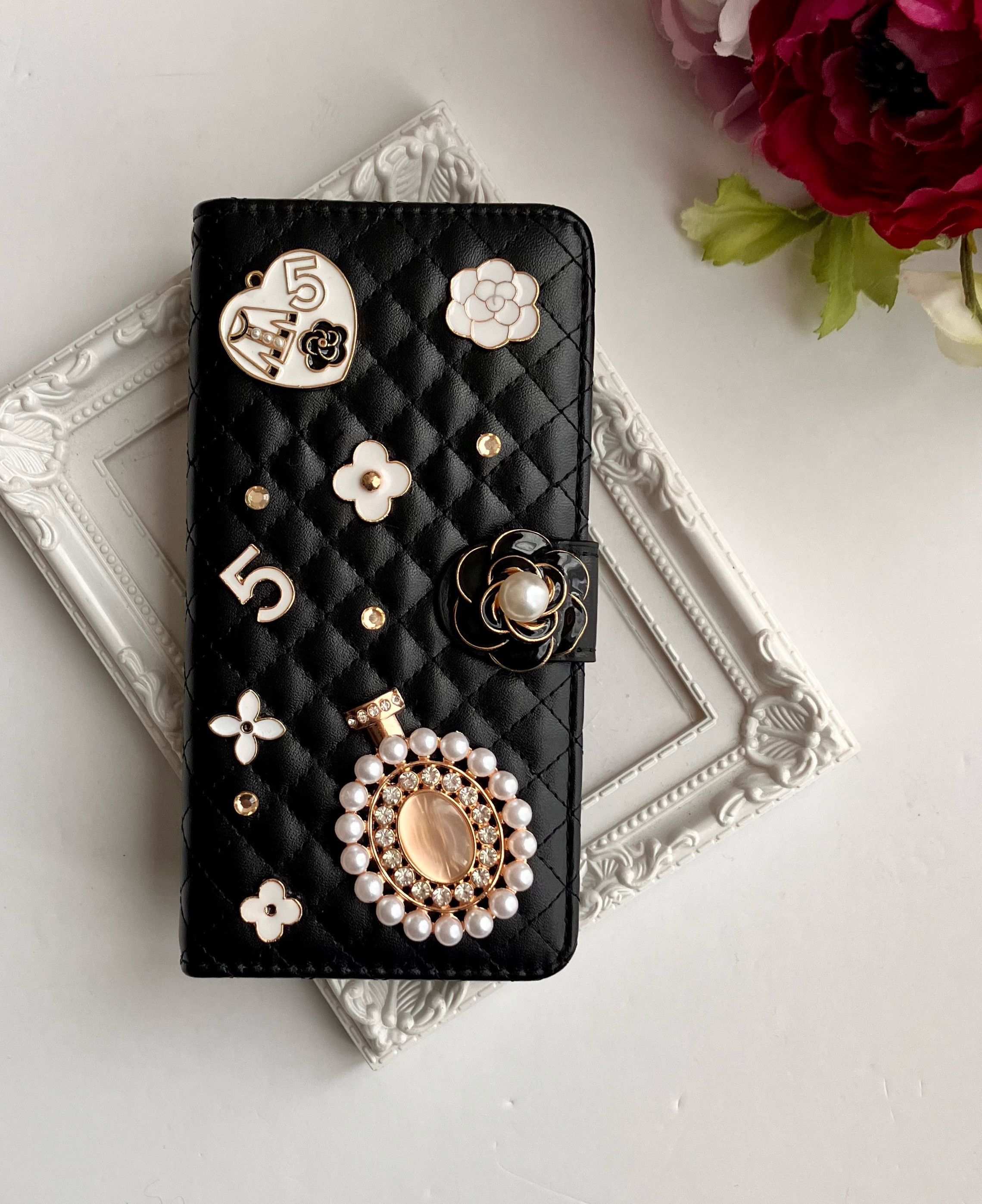 iPhoneケース　おしゃれ　おすすめ　iPhone13　iPhone14 人気　カード収納　手帳型　13pro