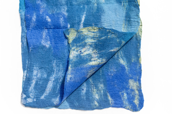 ウールフェルトスカーフ/ウェットフェルトスカーフ/水彩アーティスティックスカーフ/ウールグラデーションスカーフ-地中海ブルースカ 11枚目の画像