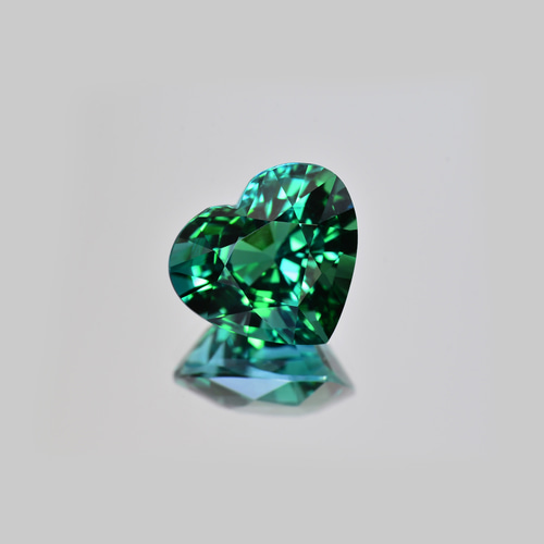 ソ付 ブルーグリーントルマリン 2.462ct ルース ハートシェイプ ソ付 ブルーグリーントルマリン 2.462ct ルース ハートシェイプ