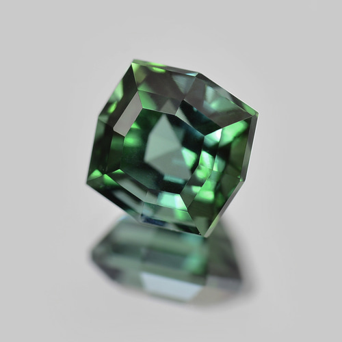 ソ付 ブルーグリーントルマリン 0.804ct ルース スクエアミックス 
