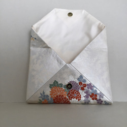 袋帯　結婚式バッグ　数寄屋袋　袱紗　リサイクル正絹袋帯　花車　リメイク724 5枚目の画像