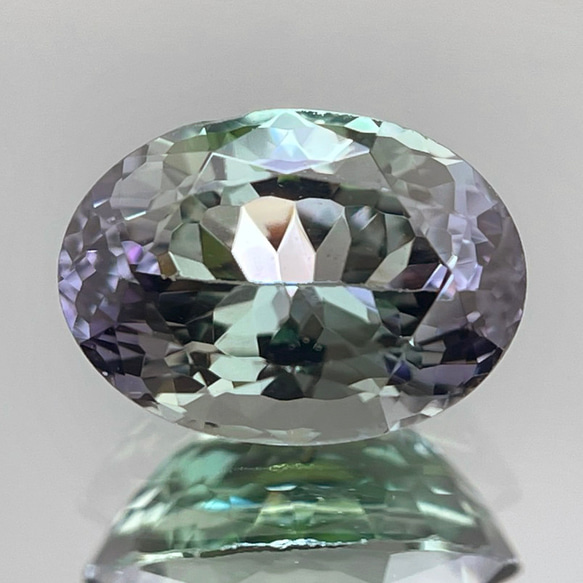 ソ付 非加熱タンザナイト 1.693ct ルース オーバル バイカラー 天然石 