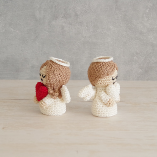 yuj - süß line】クリスマス ハートを持ったあみぐるみの天使ちゃん