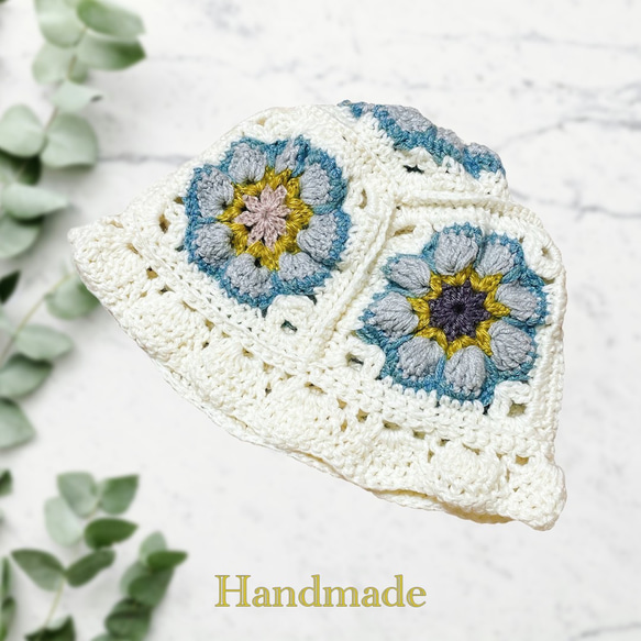 アフリカンフラワーモチーフのニットハット ニット帽・ビーニー made