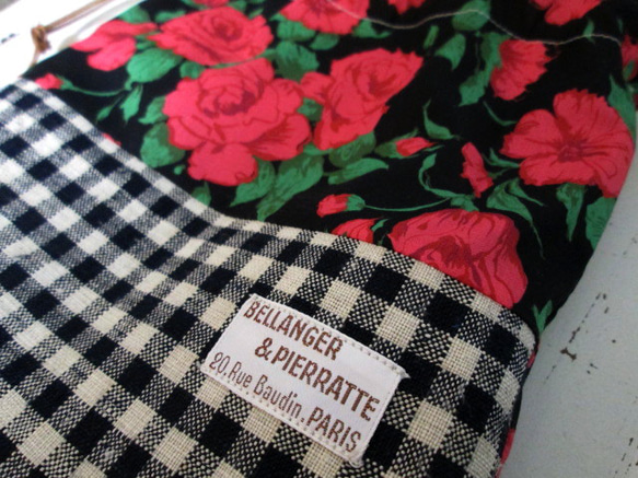 リバティCarlineカーライン　ノアールにカメリアピンクローズの巾着ポーチセット 7枚目の画像