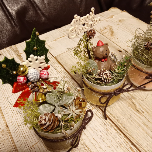 三角帽子のくまさんとミニツリーのクリスマスアレンジカップ3種 三角帽子のくまさんとミニツリーのクリスマスアレンジカップ3種