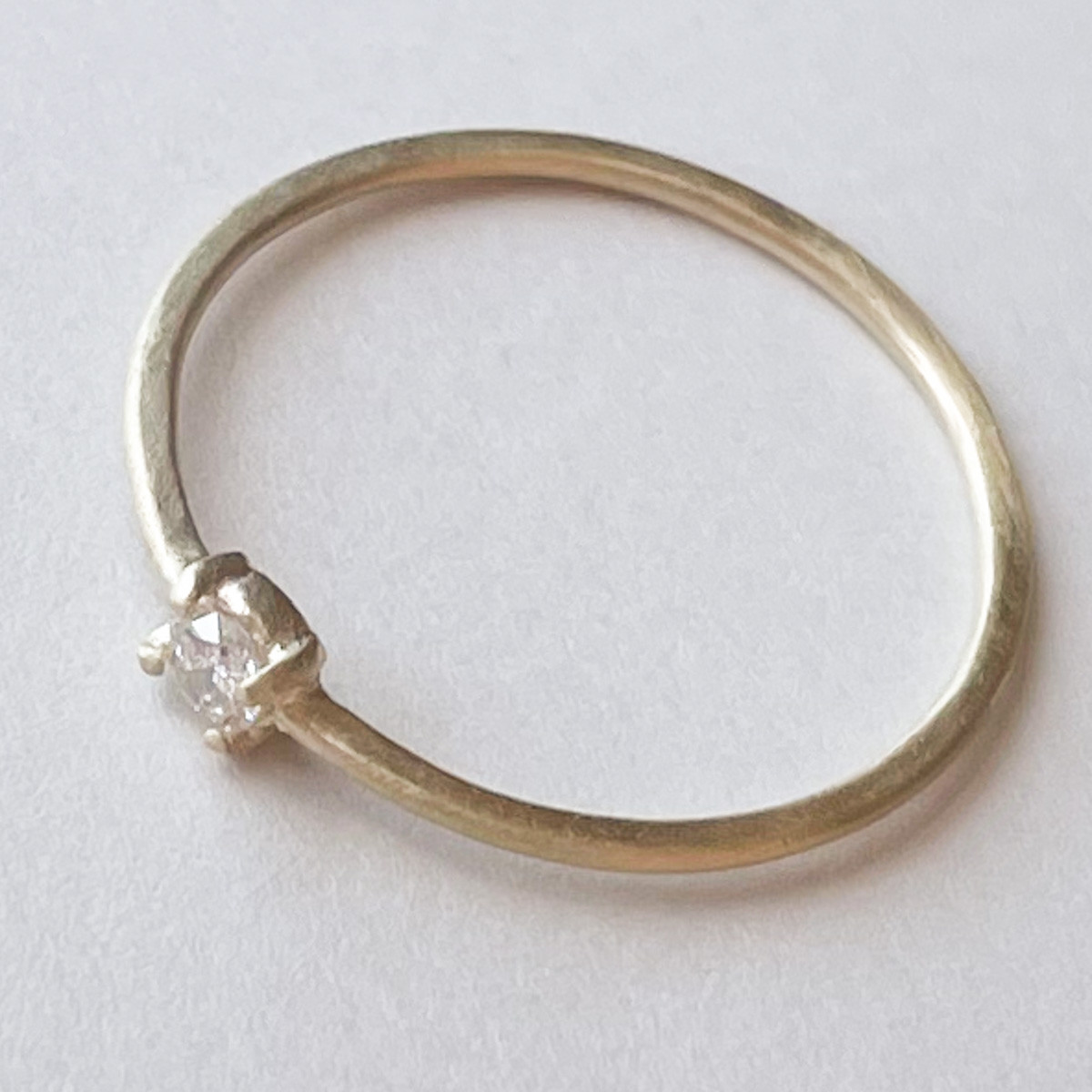 10ｋ　一粒ダイヤ　リング　hitotsu ringu