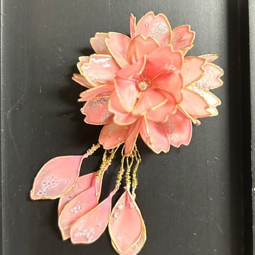 桜草のブローチ（アメリカンフラワー） アートフラワー kobo