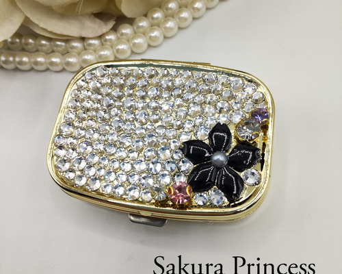 桜とビジューのピルケース☆クリスタル その他ケース sakura