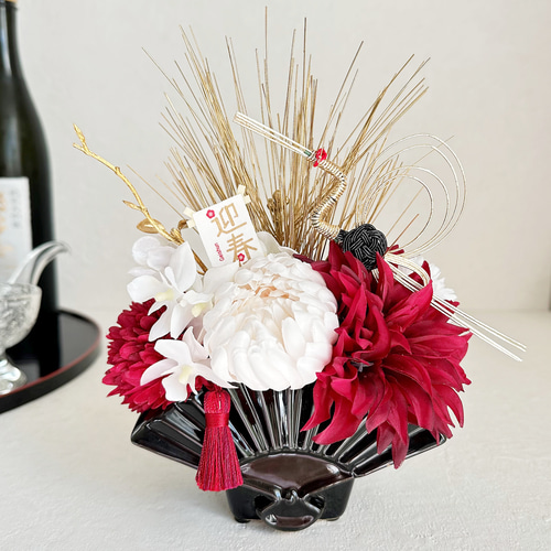 文代❣️お正月飾り❣️梅の花、鶴、フラワーアレンジ゜・*:.。❁ 新春 和モダン 華やか お正月飾り 水引鶴 アーティフィシャルフラワー