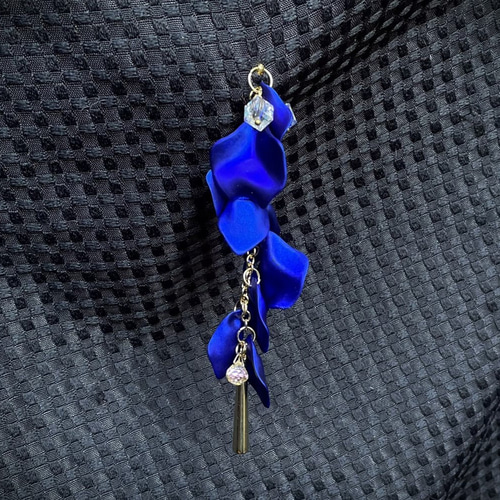 再販】【ブルーローズの雫 花びら簪】 ～something blue～ 髪飾り 長