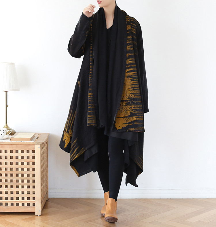 芸術性を感じるペイントデザイン♪裏起毛付きレイヤードコート  レッド