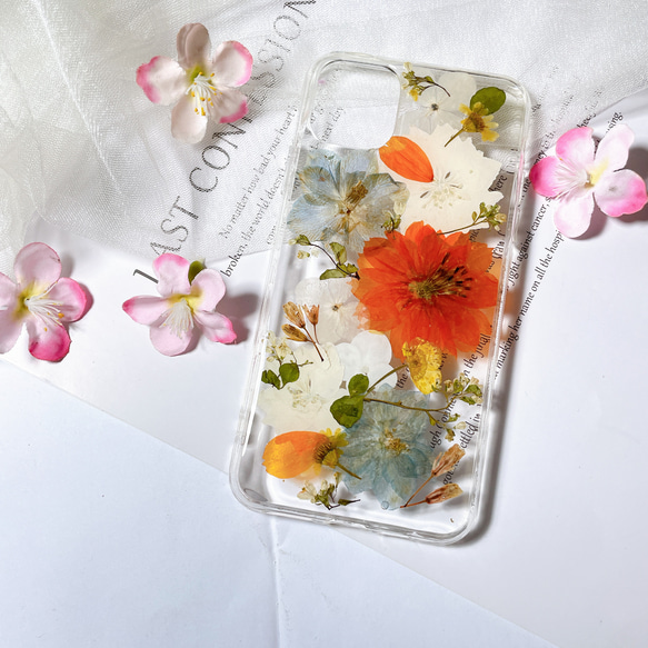 やっぱり花柄が可愛い★iPhone14PRO【COACH】スマホケース 手帳 全機種対応・.｡*・:iPhone14 手帳型押し花ケース☆花柄