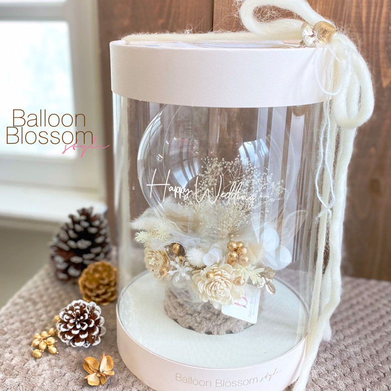 【冬ギフト2025】冬限定の贈り物　魅せるギフトボックスフラワーFasciner〈ウィンターホワイト〉結婚祝い 祝電電報