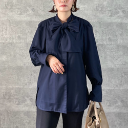 シワなりにくい】大人可愛い リボンが取り外せる 2wayブラウス 紺