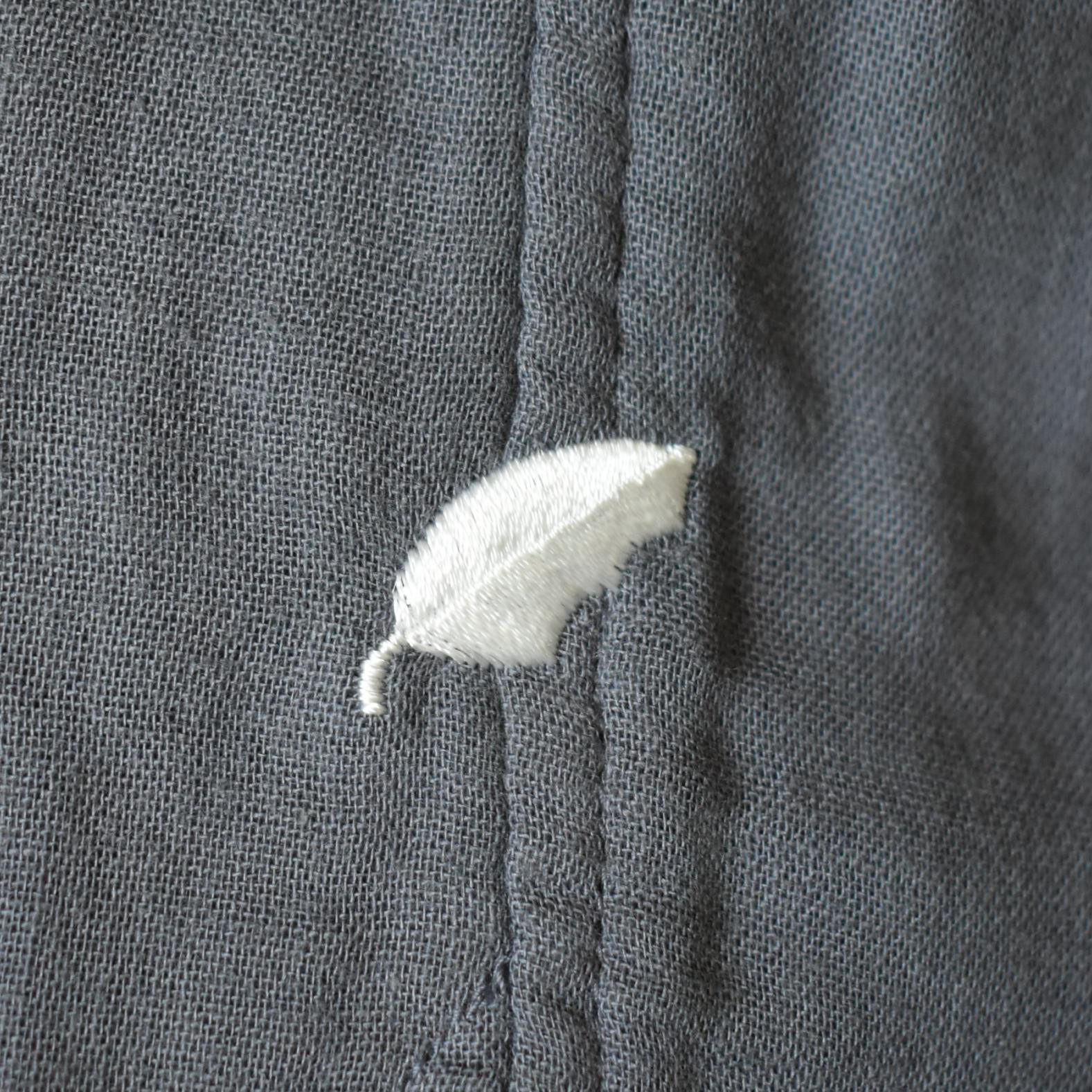 マニッシュだけどやさしい風合いのトリプルガーゼプルオーバーシャツ【SOS213F】