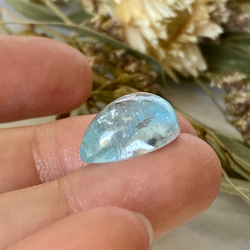 虹の妖精が宿るアクアマリン♡アクアマリン ルース 13 天然石 天然色 10枚目の画像