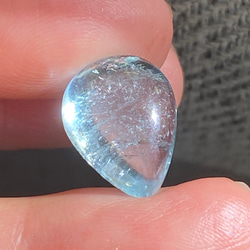 虹の妖精が宿るアクアマリン♡アクアマリン ルース 13 天然石 天然色 16枚目の画像