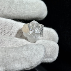 アポフィライト（魚眼石）×　スティルバイト　共生　原石　結晶　1個　アイリス入り　天然石置物・インテリアとして 10枚目の画像