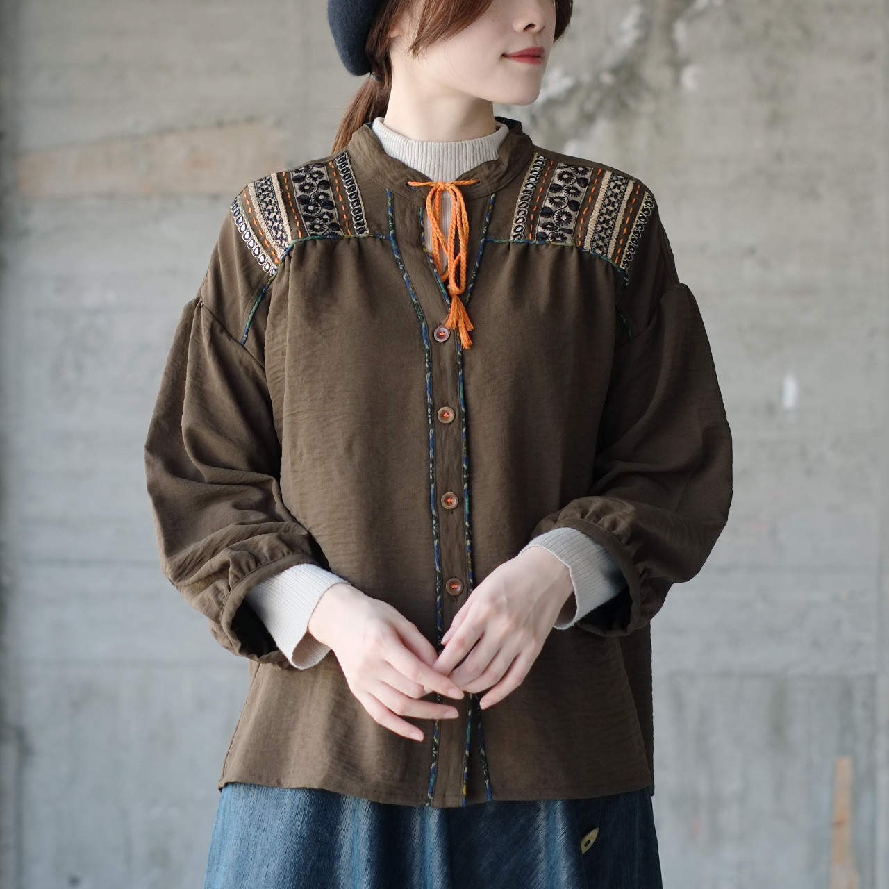 【極美品】PATOU パトゥ　刺繍レースカラー　チェック　シルクブラウス　リボン