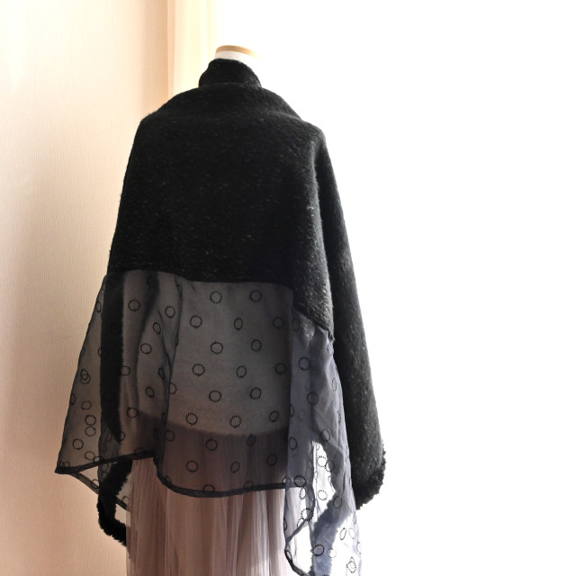 ブラック シャギー×ドット チュール＊異素材 ショール