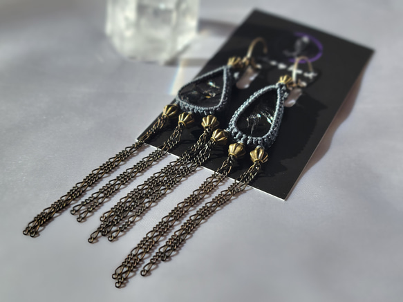 シュンガイトのマクラメピアス 6枚目の画像