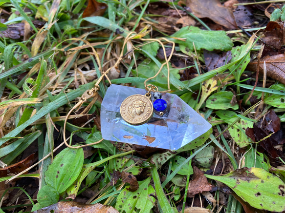 青金石 x 達爾馬提亞碧玉金幣項鍊，古藍色，金屬防過敏，十二月生日石 第2張的照片