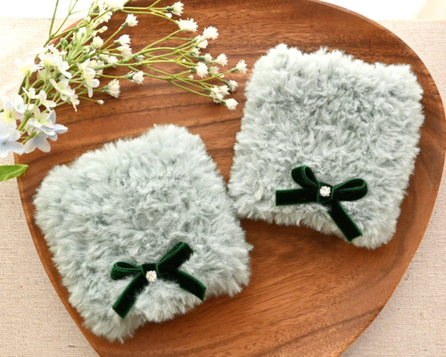 大人のファーカフス＊ふわふわファー×ベルベットリボン《パステル