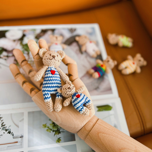 IKEA風クマ 編みぐるみ 癒し系 北欧 ストラップ/バッグチャーム/置物