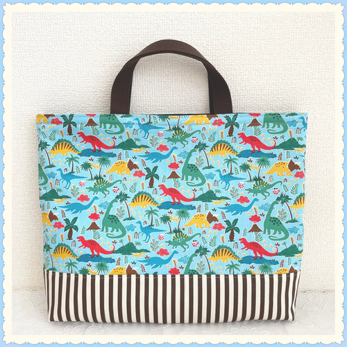 ハンドメイド・オーダーページ・恐竜・ダイナソー・男の子・かっこいい・絵本バック ハンドメイド・オーダーページ・恐竜・ダイナソー・男の子・かっこいい